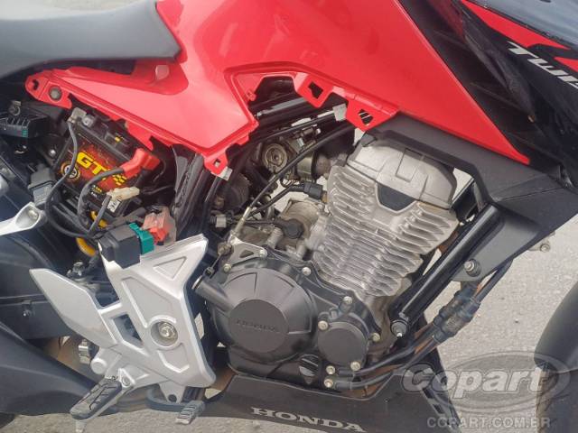 2023 HONDA CB 300F 