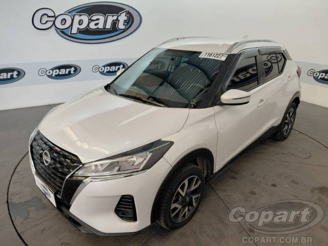 2024 NISSAN KICKS 