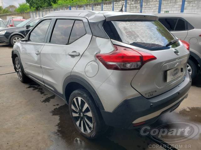 2018 NISSAN KICKS 