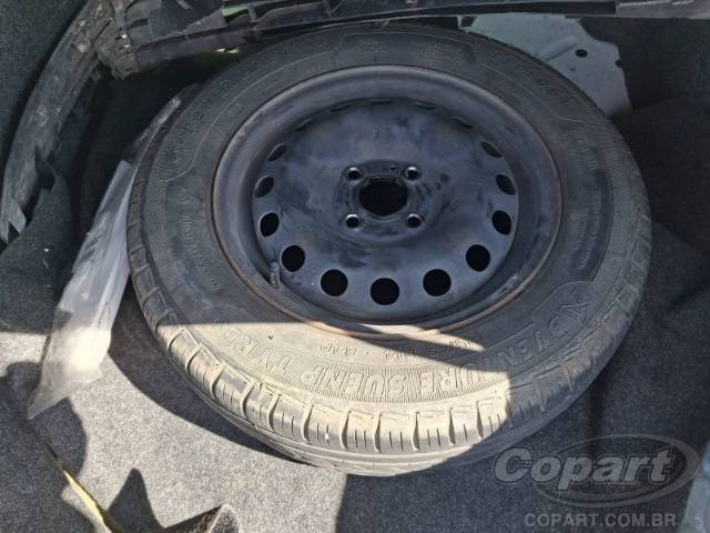 2016 VOLKSWAGEN VOYAGE 