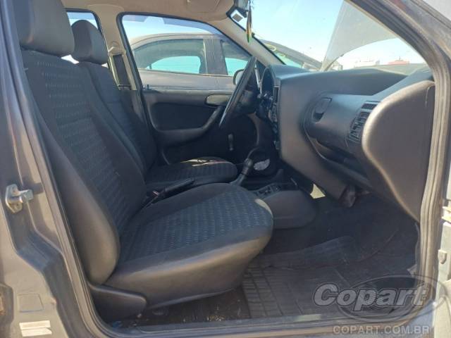 2005 VOLKSWAGEN GOL 