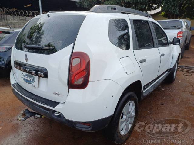 2018 RENAULT DUSTER 
