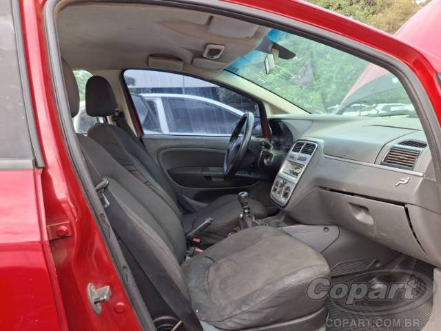 2011 FIAT PUNTO 
