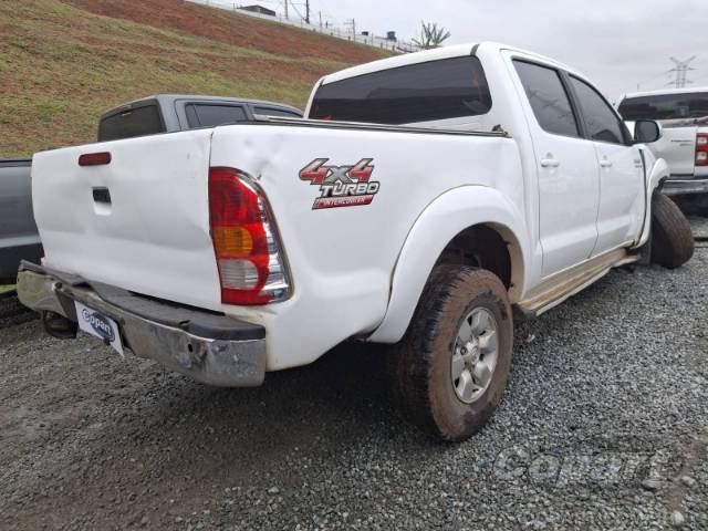 2013 TOYOTA HILUX CD 