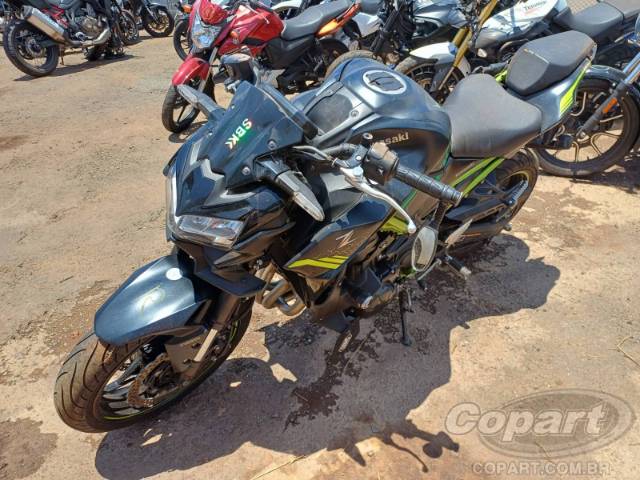 2021 KAWASAKI Z900 