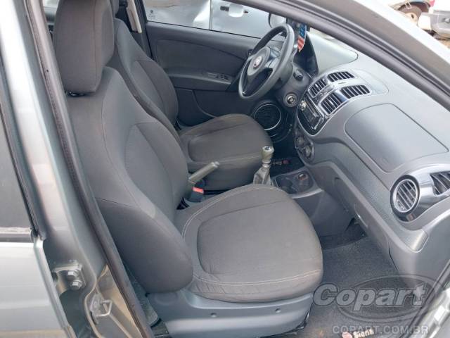 2013 FIAT GRAND SIENA 