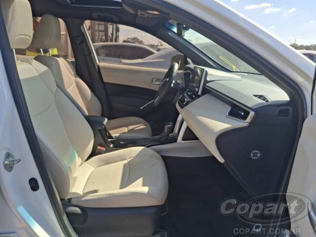 2024 TOYOTA COROLLA CROSS 