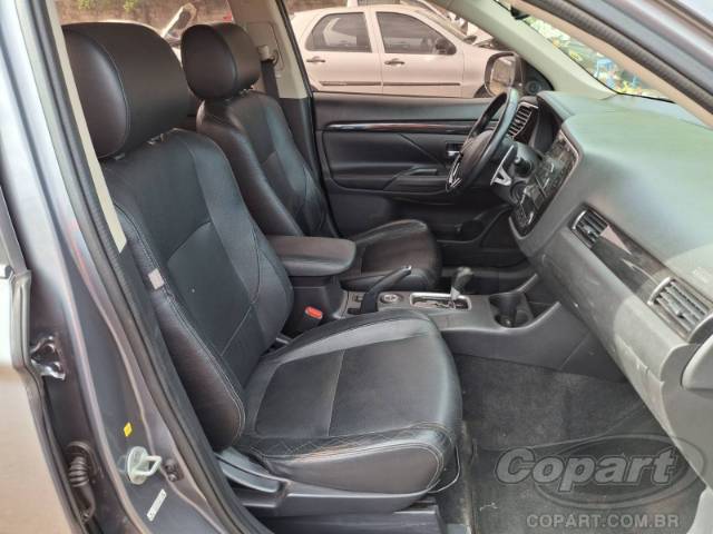 2016 MITSUBISHI OUTLANDER 