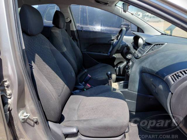2016 HYUNDAI HB20 