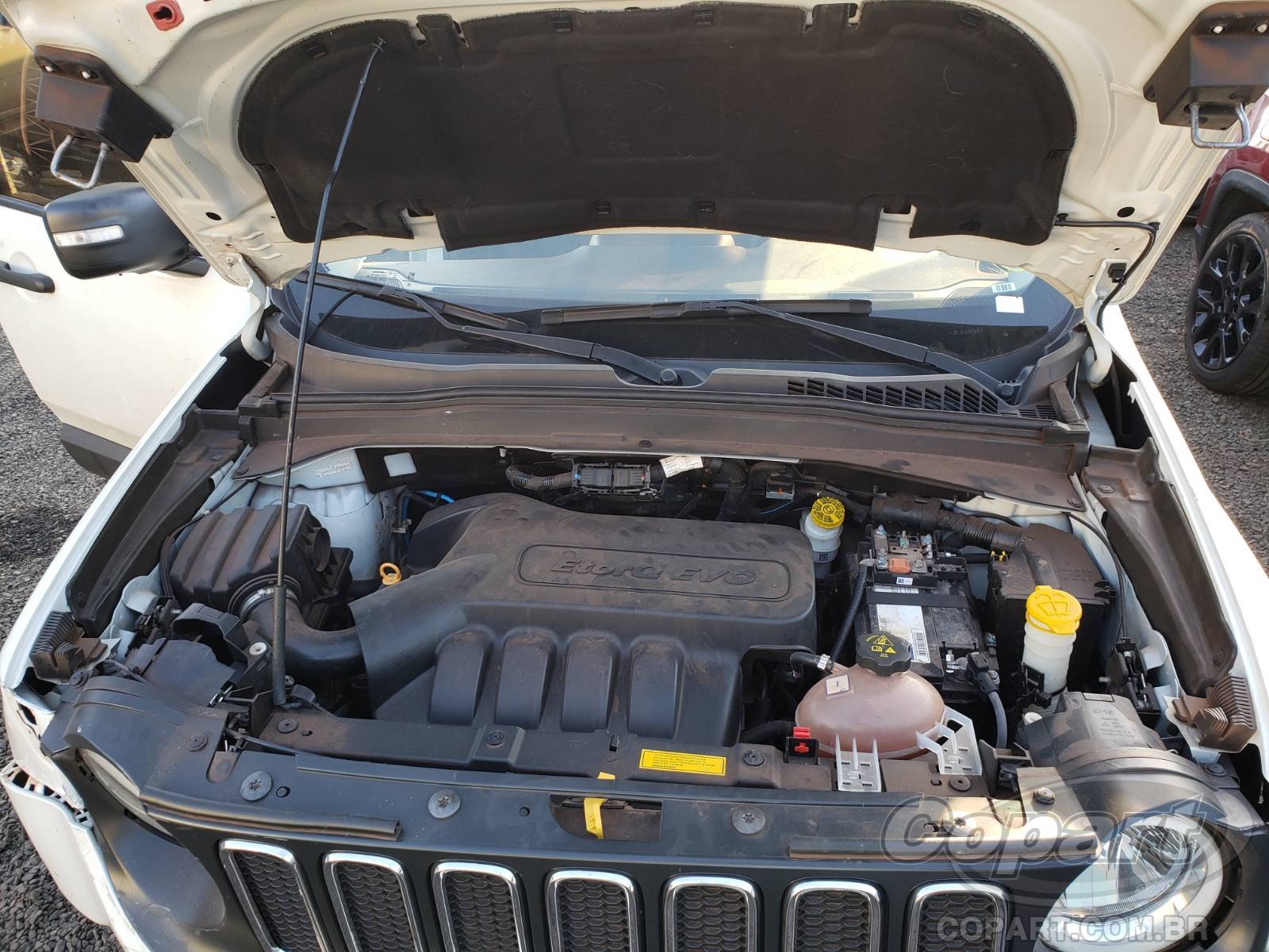 Foto 7 de 10: 2018 JEEP RENEGADE