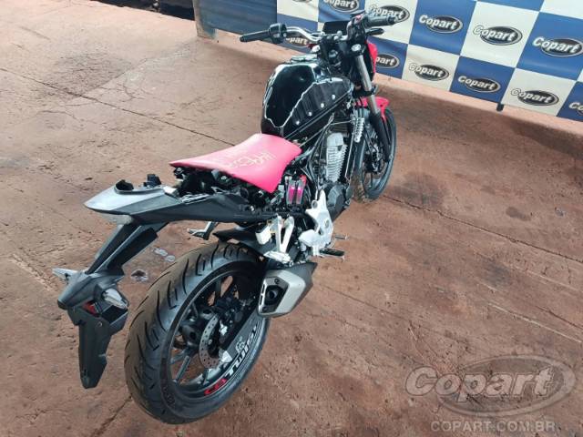 2023 HONDA CB 300F 