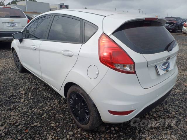 2015 FORD FIESTA 