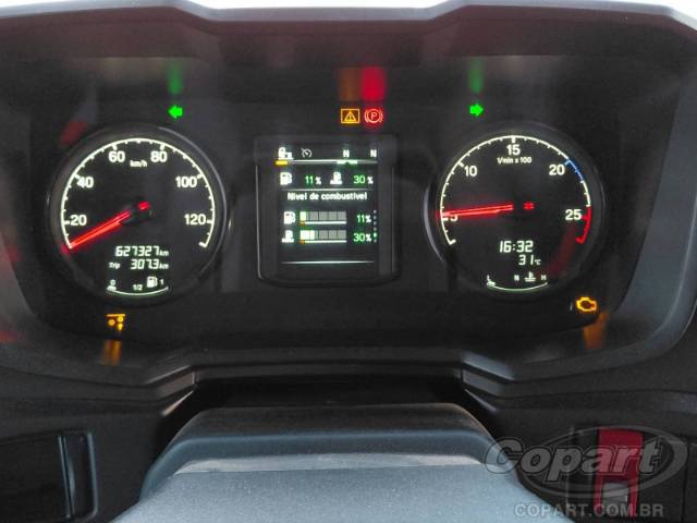 2021 SCANIA P 360 