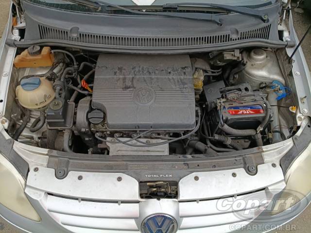 2005 VOLKSWAGEN FOX 