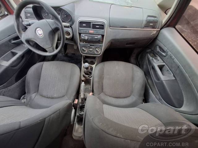 2011 FIAT PUNTO 