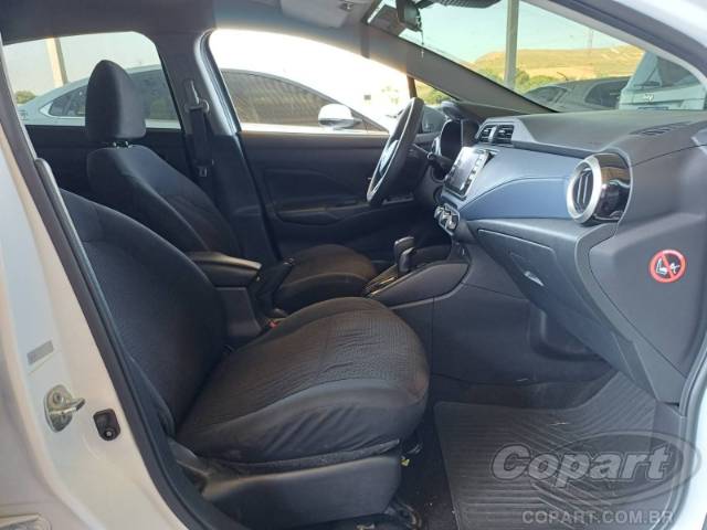 2024 NISSAN VERSA 