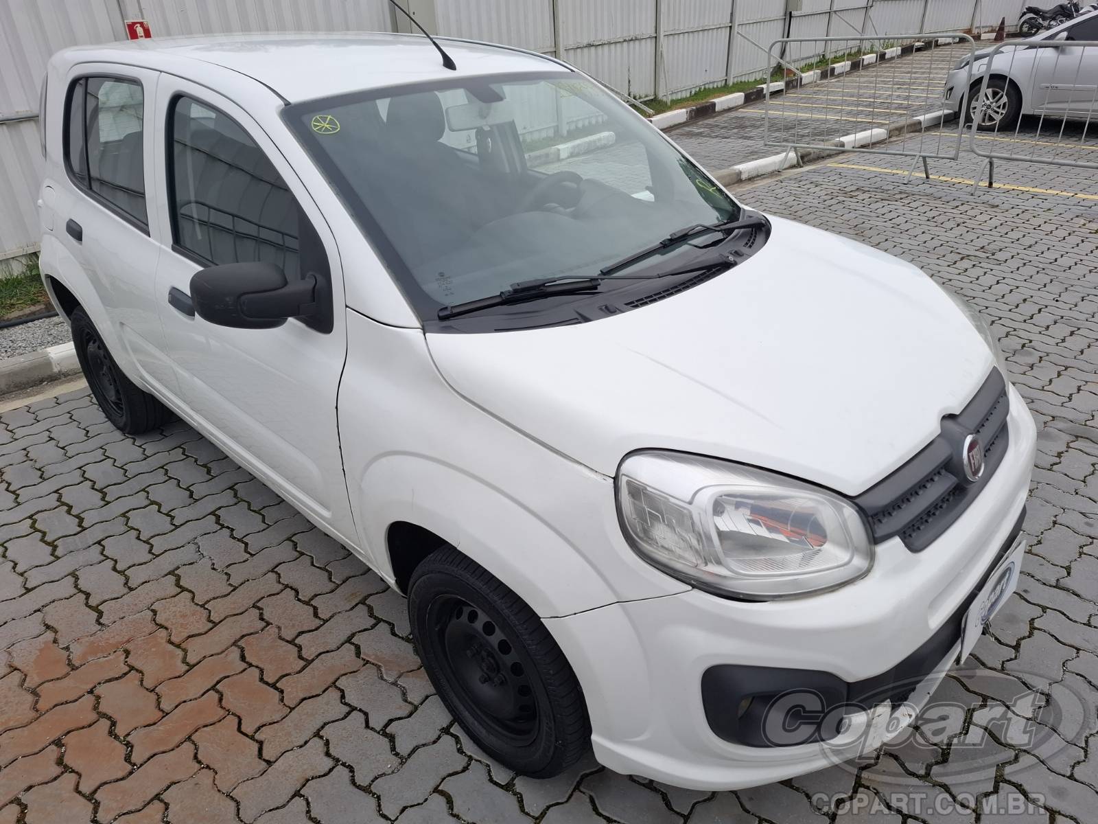 2017 FIAT UNO — leilão em Itaquaquecetuba/SP
