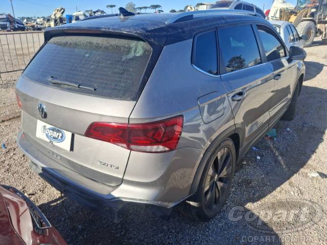 2022 VOLKSWAGEN TAOS 