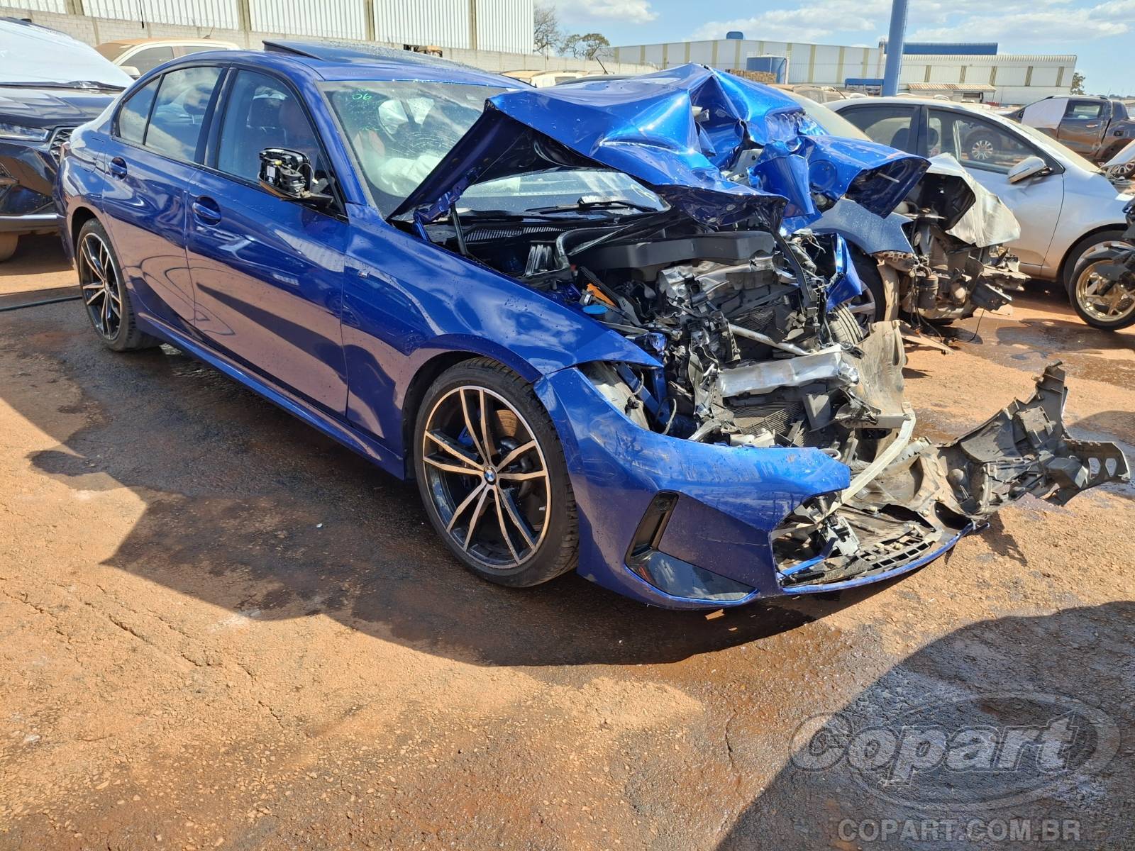 2024 BMW SERIE 3