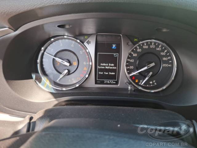 2024 TOYOTA HILUX CD 