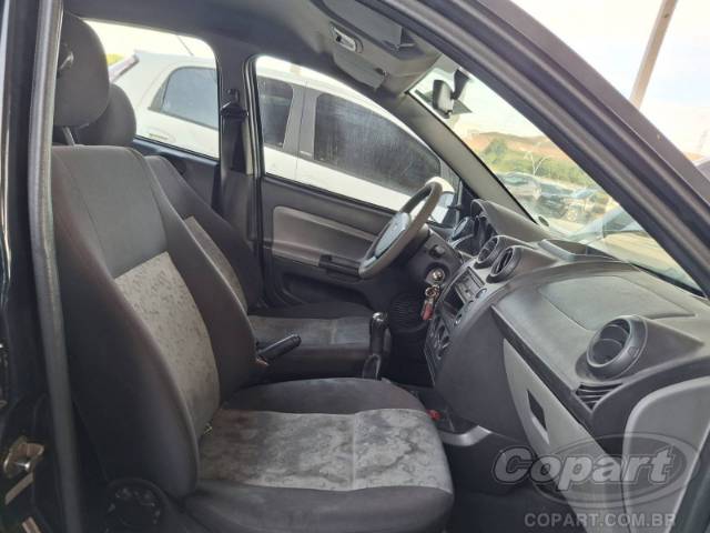 2008 FORD FIESTA 