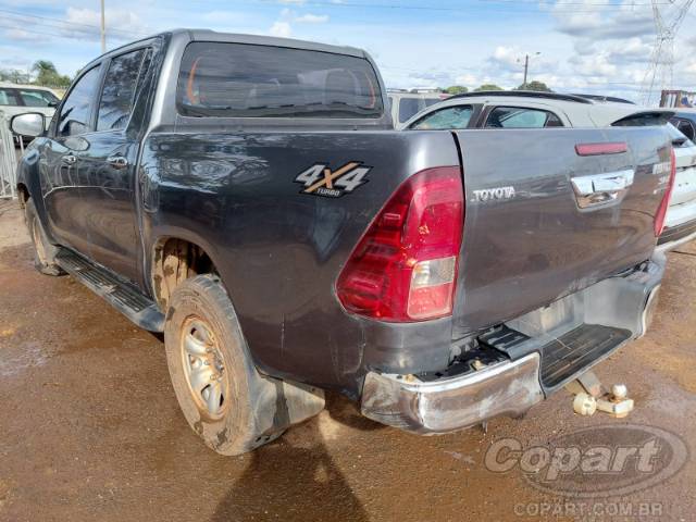 2019 TOYOTA HILUX CD 
