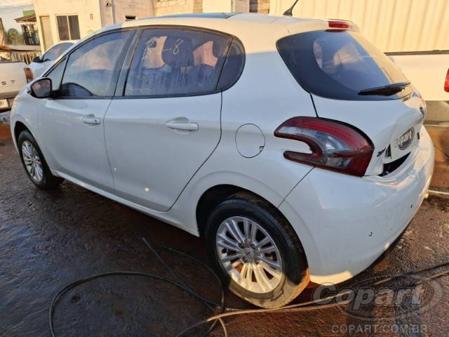 2017 PEUGEOT 208 