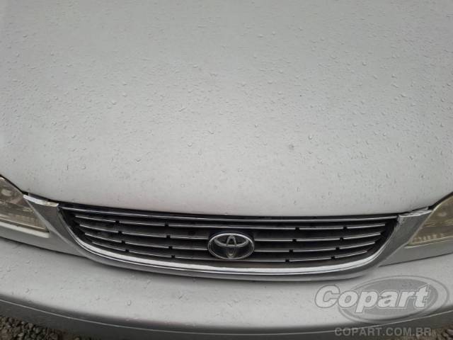 2002 TOYOTA COROLLA 
