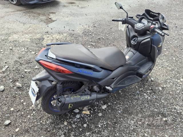 2024 YAMAHA XMAX 