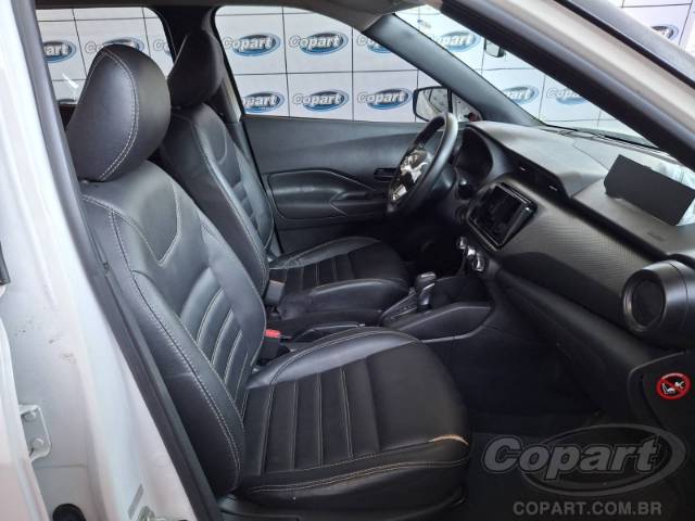 2020 NISSAN KICKS 