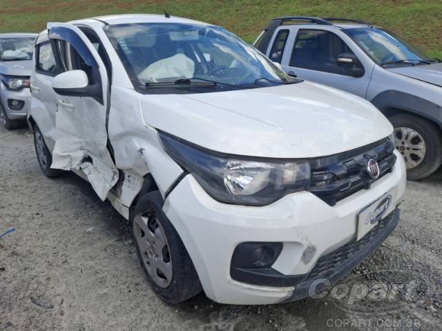 2017 FIAT MOBI 