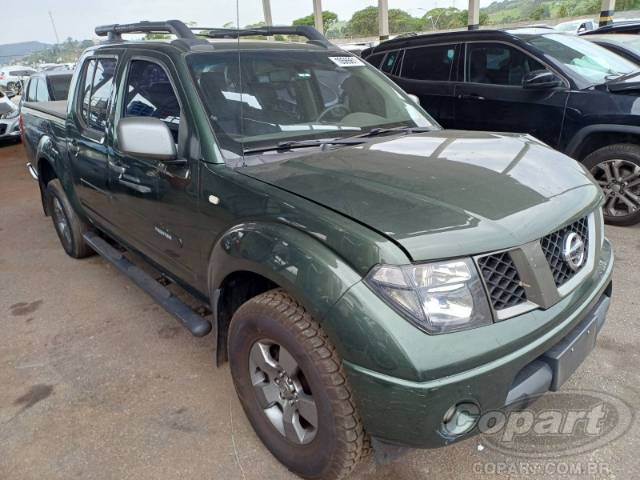 2013 NISSAN FRONTIER CD 