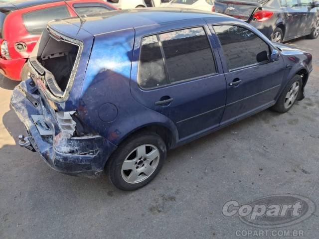 2000 VOLKSWAGEN GOLF 