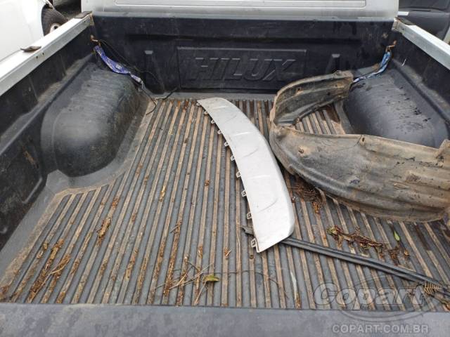 2012 TOYOTA HILUX CD 
