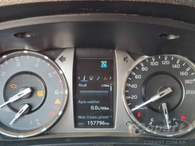 2024 TOYOTA HILUX CD 