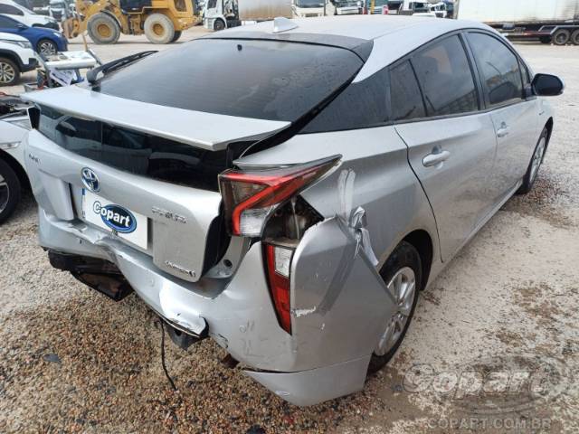 2016 TOYOTA PRIUS 