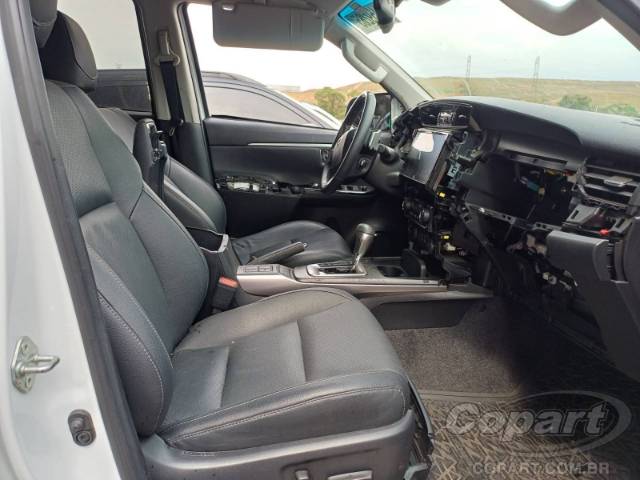 2025 TOYOTA HILUX CD 