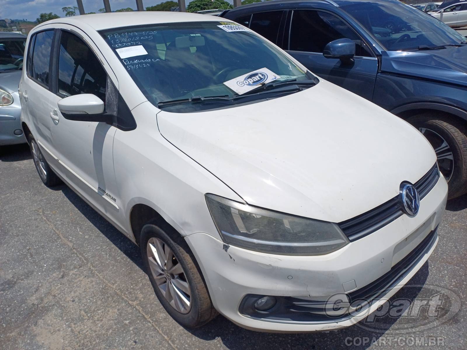 Veículo VW - VolksWagen Fox Volkswagen Fox 2016 Comfortline 1.6 MSI 2016 em leilão