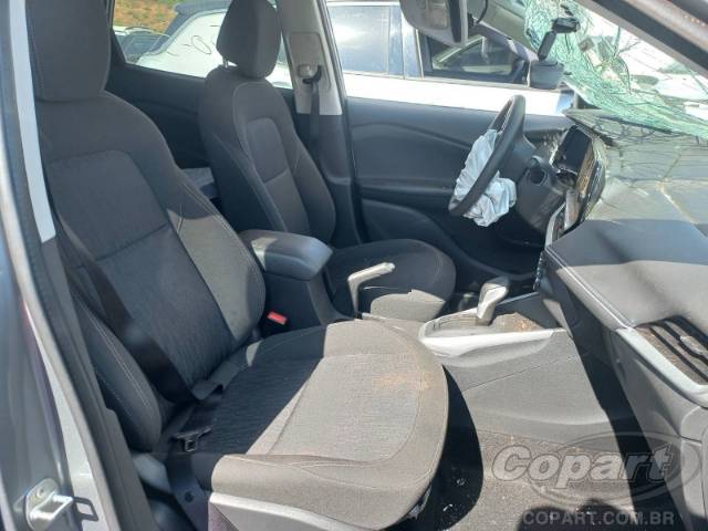2026 CHEVROLET TRACKER 