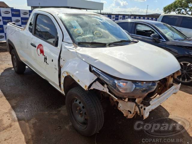 2026 FIAT STRADA 