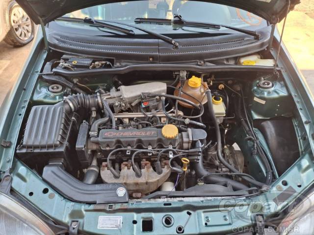 1999 CHEVROLET CORSA SEDAN 