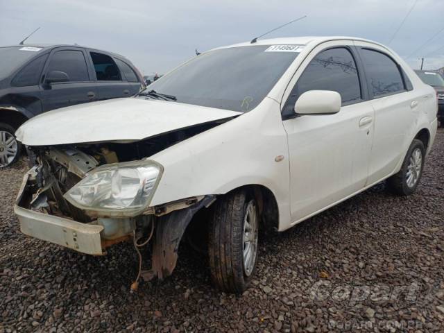2013 TOYOTA ETIOS SEDA 