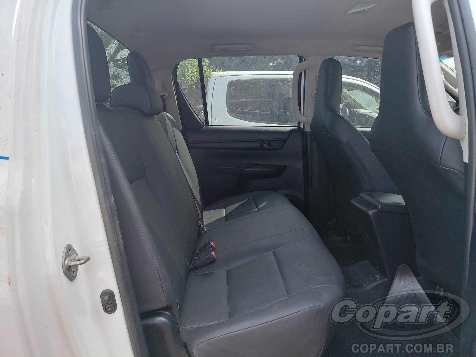 2025 TOYOTA HILUX CD — foto 6 de 11