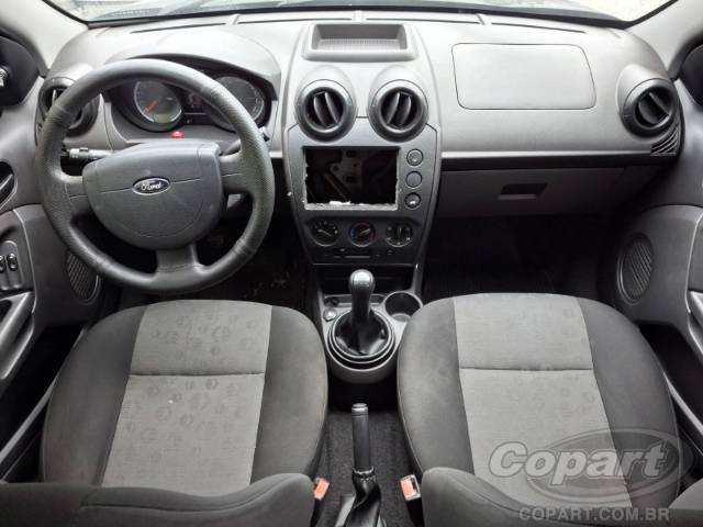 2011 FORD FIESTA 