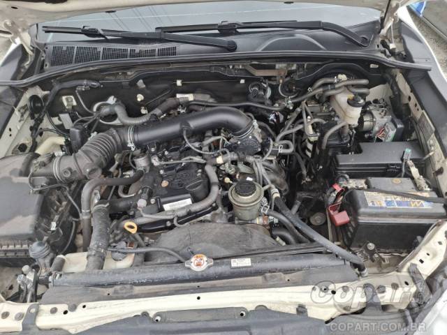 2017 TOYOTA HILUX CD 