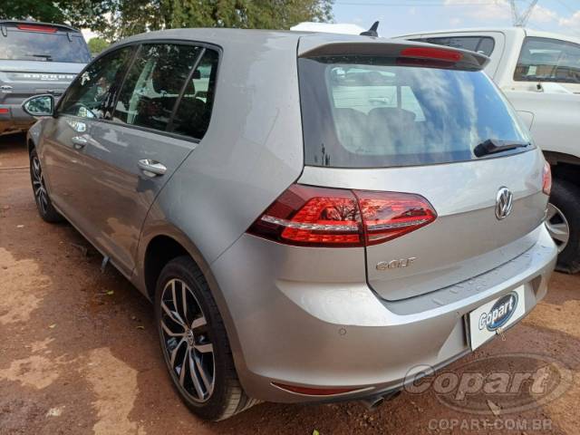 2015 VOLKSWAGEN GOLF 