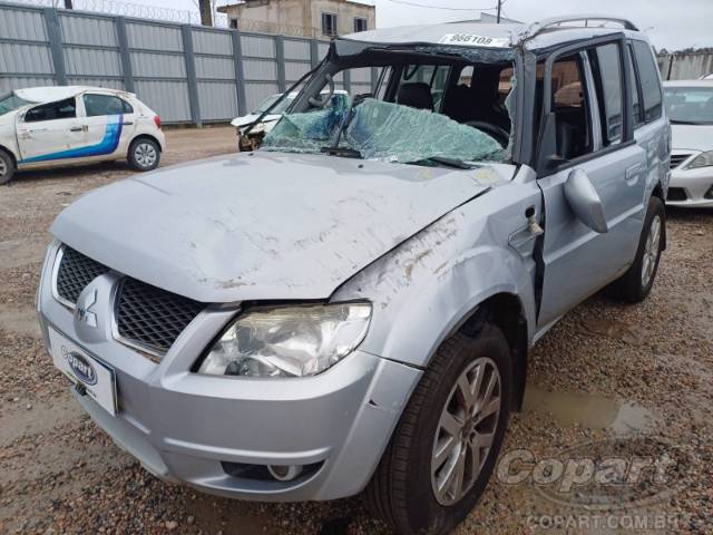 2012 MITSUBISHI PAJERO TR4 