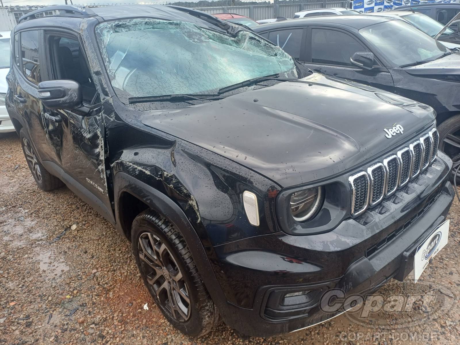Jeep Renegade Longitude T270 1.3 16V GSE Turbo 2023 Colisão Média Monta