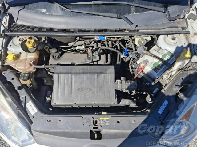 2013 FORD FIESTA 