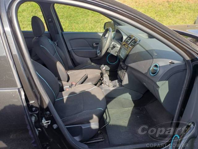 2019 RENAULT SANDERO 